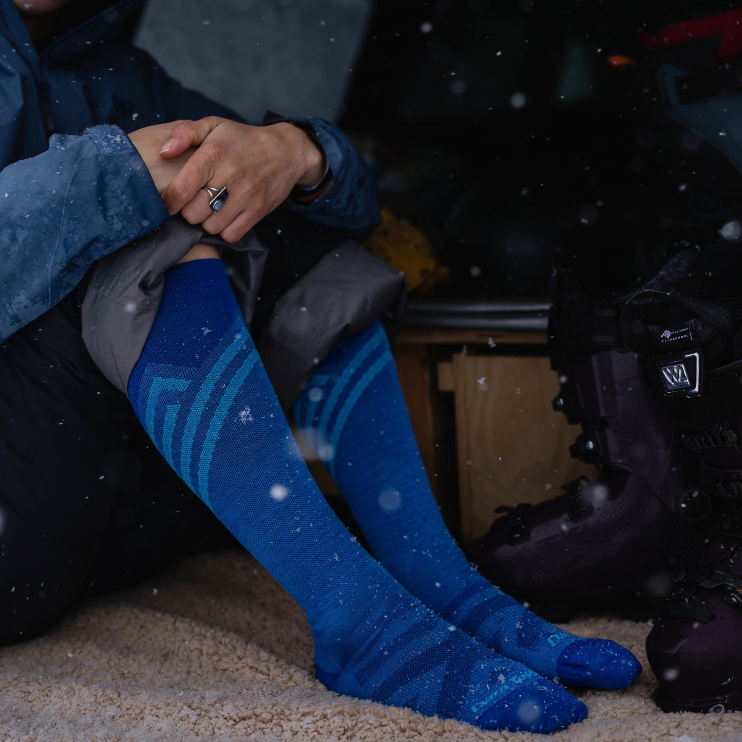 Women's Peaks Over-The-Calf Ultra-Lightweight Ski & Snowboard Sock-Last Chance