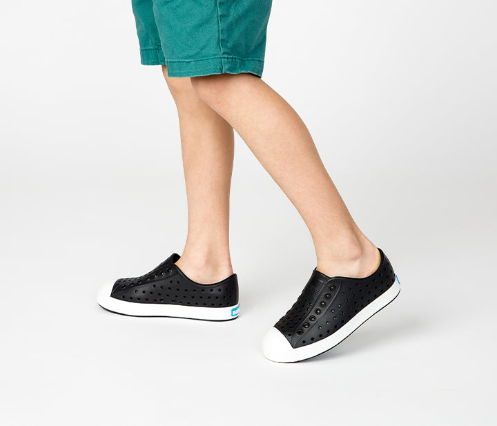 jefferson • jiffy black / shell white
