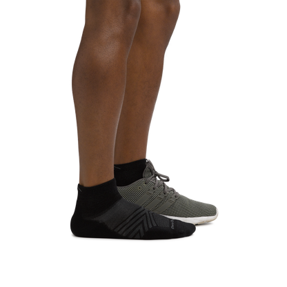 Men's Coolmax® Run Quarter Ultra-Lightweight Running Socks