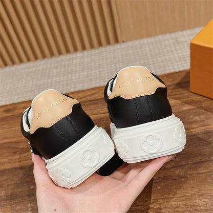 Luxury VL Time Out Lace-up Monogram Sneaker 0424090907
