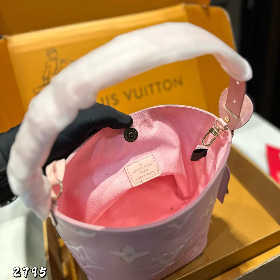 LV all inbb bucket bag 1025043009
