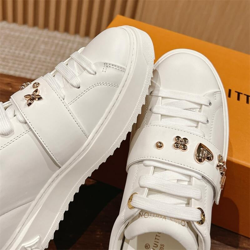 Luxury VL Time Out Lace-up Monogram Sneaker 0424090907