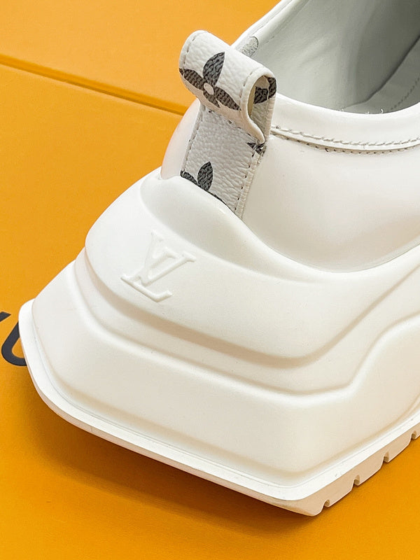 24 Latest Thick-soled Slip-On Fashion Women's Shoes 0424082805